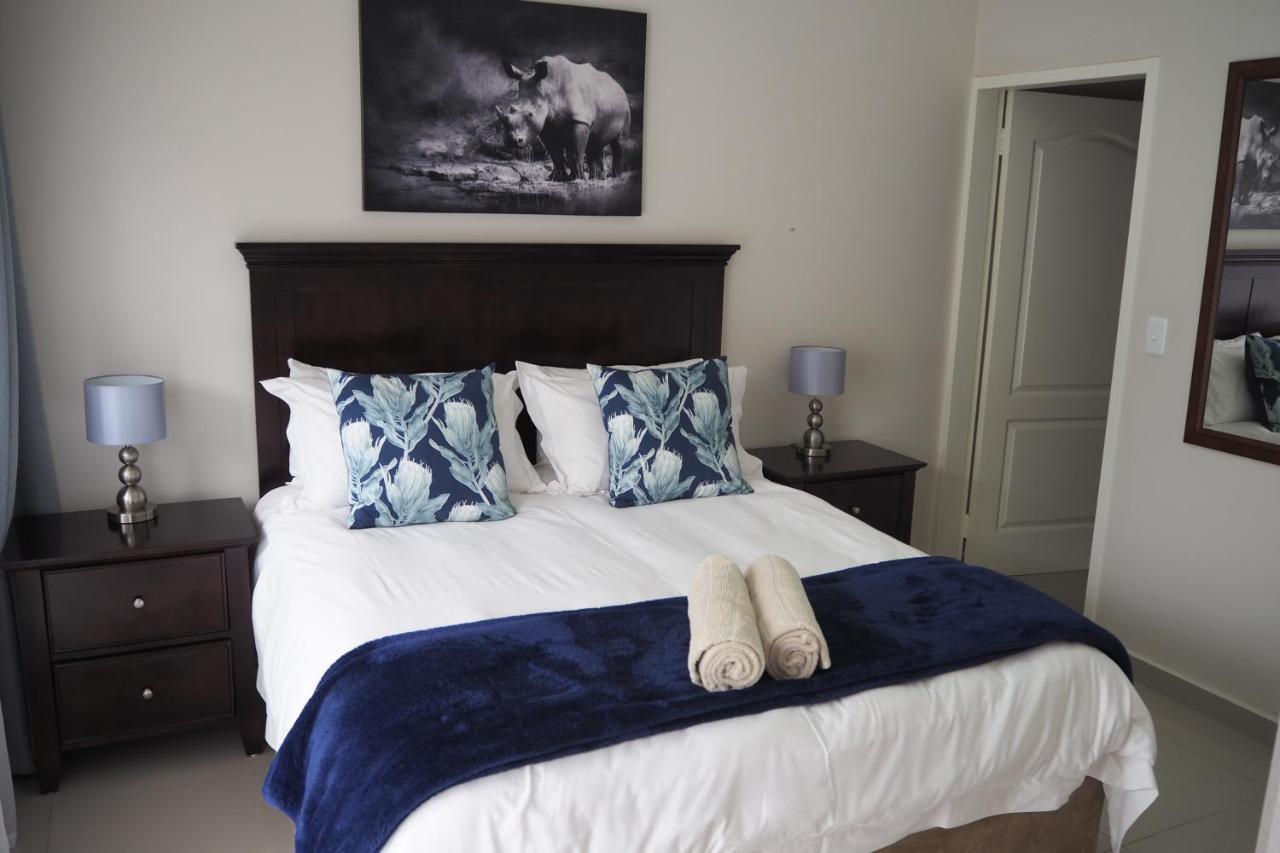 Or Tambo Self Catering Apartments, The Willows Боксбург Екстериор снимка
